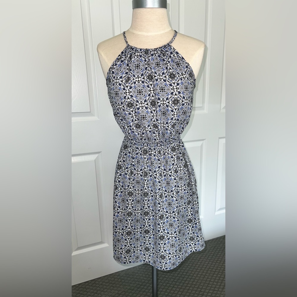 Final Sale!! Soprano Black/Blue/White floral summer dress in XS